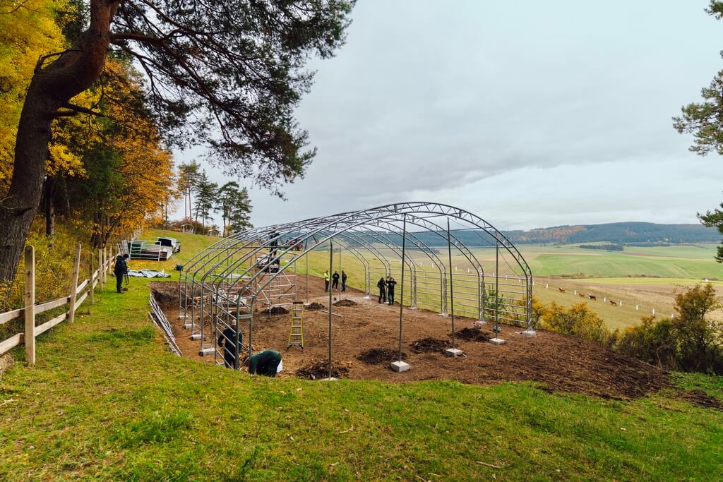 Tierunterkunft 12,2 m x 12,2 m x 5 m – Bild 7